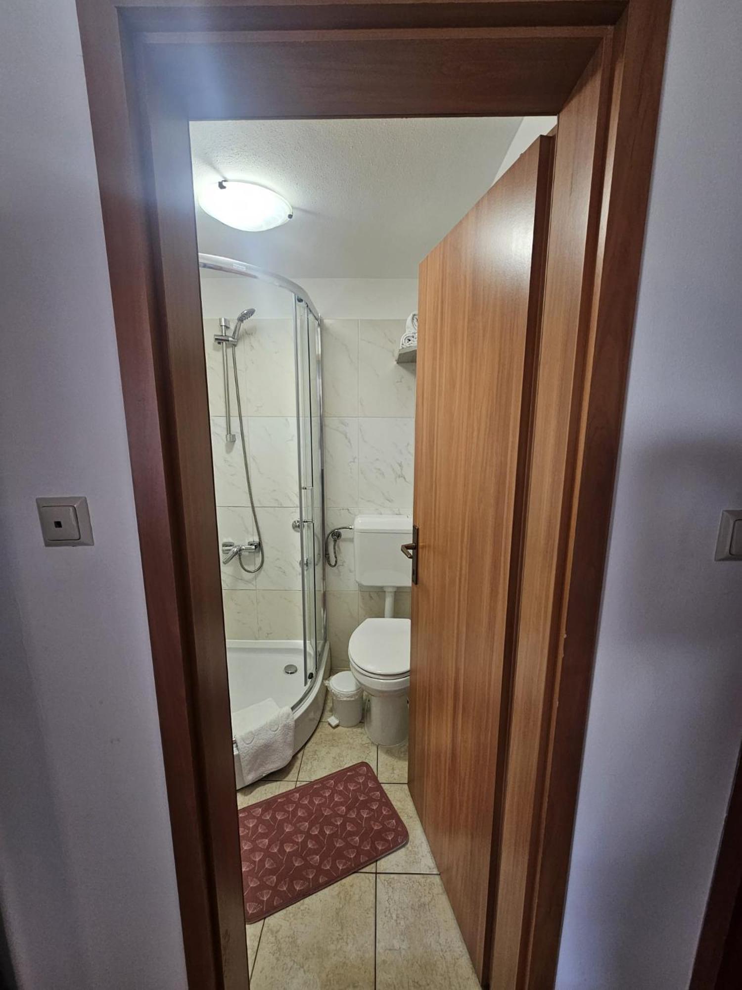 Apartment Medved Baška Exteriör bild
