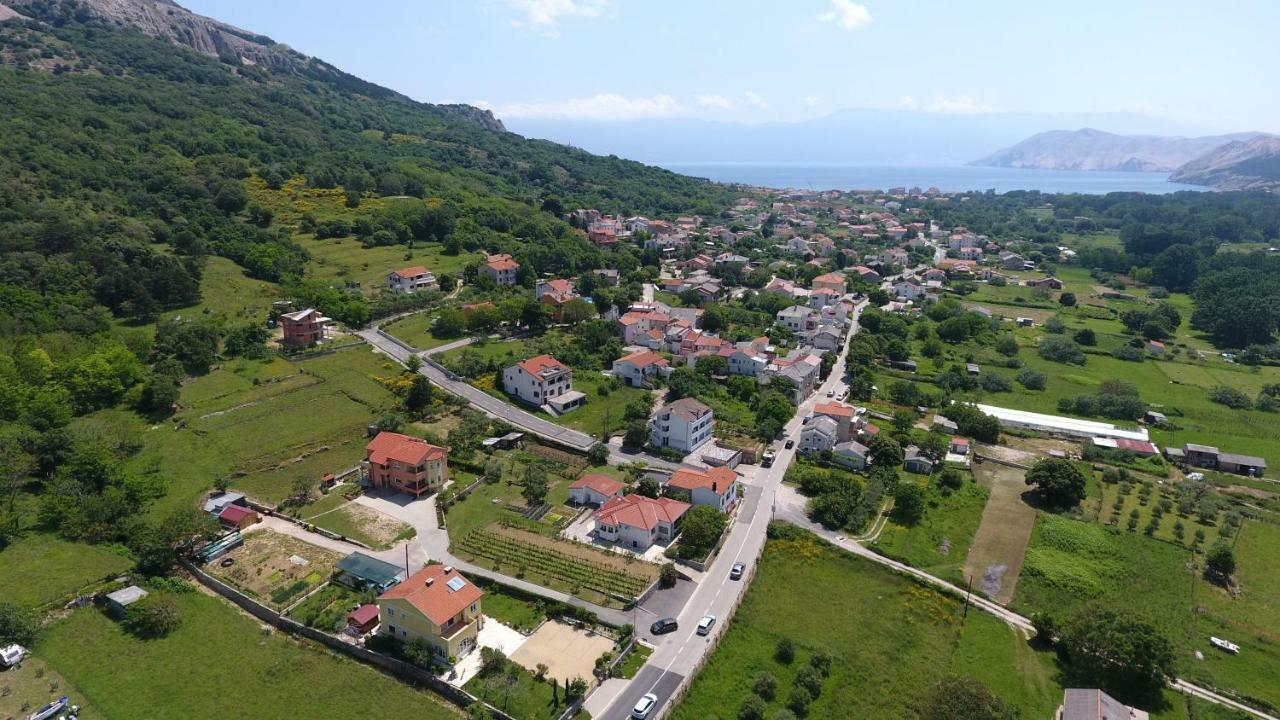 Apartment Medved Baška Exteriör bild