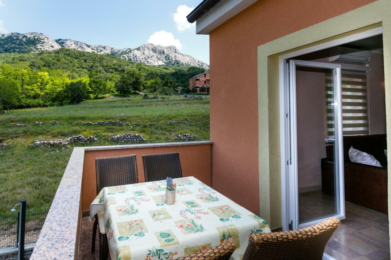 Apartment Medved Baška Exteriör bild