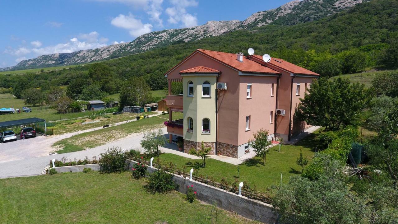 Apartment Medved Baška Exteriör bild