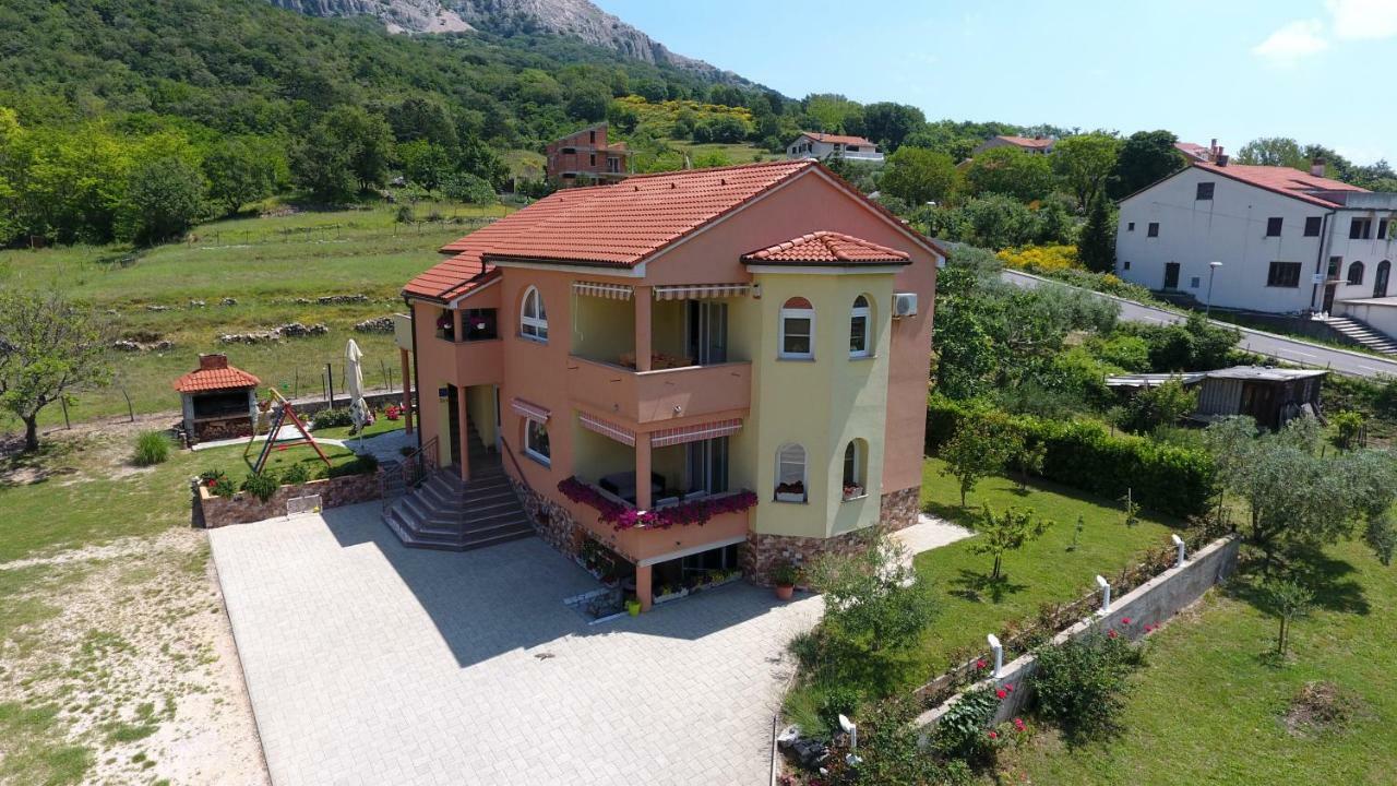 Apartment Medved Baška Exteriör bild